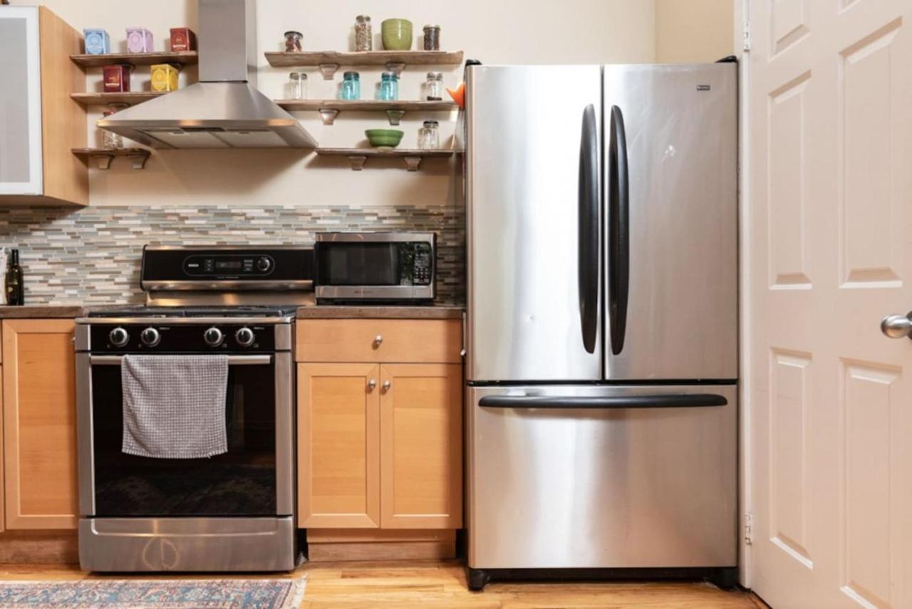 Massive Bohemian Oasis In Philly 5 Bdrm Sleeps 12