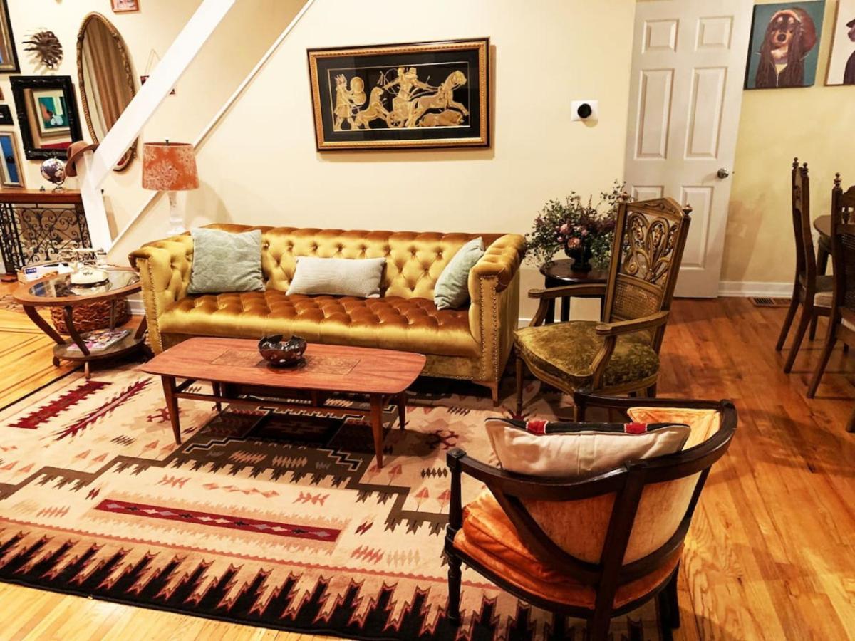 Holiday home Massive Bohemian Oasis In Philly 5 Bdrm Sleeps 12 Philadelphia